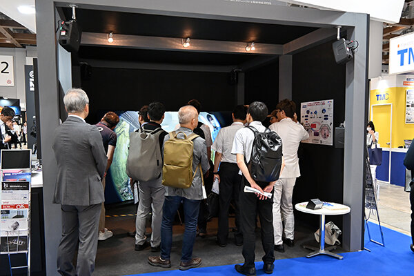 COMNEXT1日目.jpg
